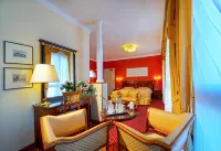 Hotel Aurora Terme - Airport Shuttle