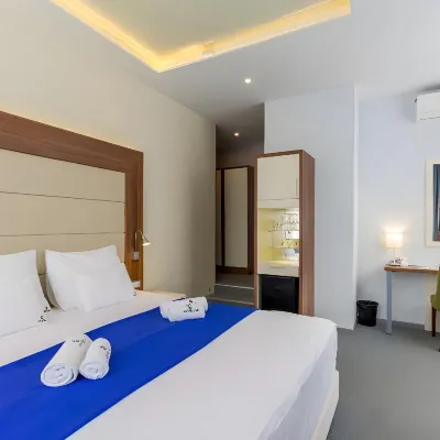 中央公園特級套房酒店 鄰近米哈伊洛大公街的酒店