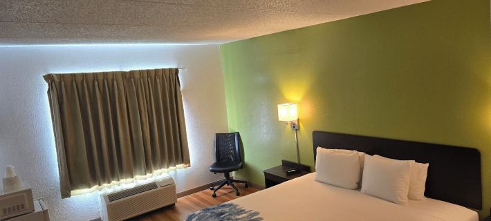 Willow Lodge Extended Stay Hotels in Lake County