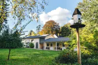 By the Bridge Bed & Breakfast