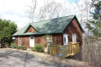 Great View! Pool Table,Hot Tub,Privacy,Fireplace