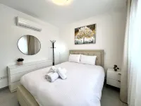 127 NIC - Stay Sun Line Apartment - Holiday Apartments