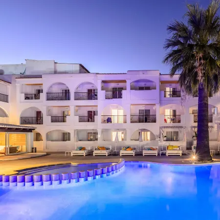 Hotel Vibra Bossa Flow - Adults Only Отели рядом с достопримечательностью «Casino Ibiza»