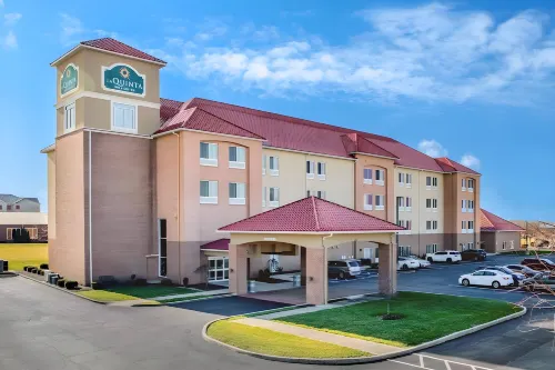 Spark by Hilton Plainfield Indianapolis Airport