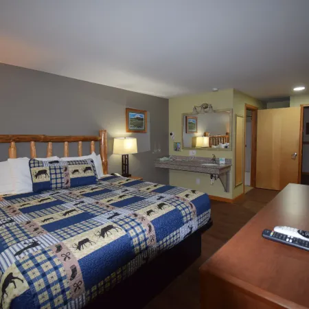 Nisqually Lodge
