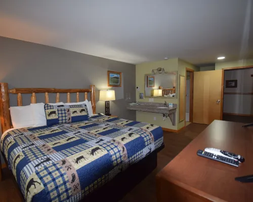 Nisqually Lodge Hotels in Ashford