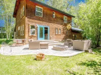 Red Elephant 4BR - Fire Pit - River & Downtown Hotels in Hailey