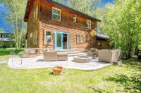 Red Elephant 4BR - Fire Pit - River & Downtown