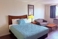 Champions Inn - 2-Star