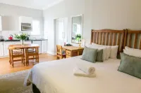 Murray Street 137 Guesthouse - Pensions