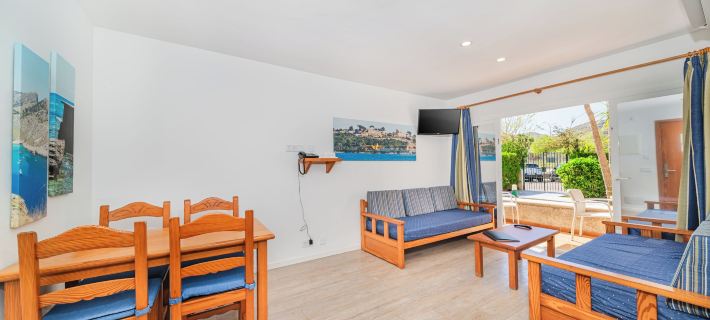 Apartamentos Massol Hotels in Port de Pollenca