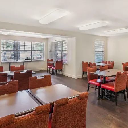 Extended Stay America Suites - Tampa - Airport - N Westshore Blvd