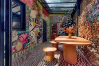 Boada Riera - The RoomsbyReini - parking