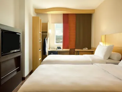 Ibis Bandung Pasteur Hotels in Bandung City