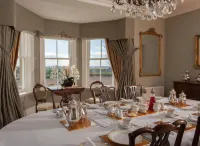 West Longridge Manor B&B - 5-Star
