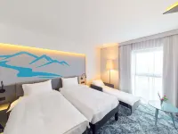 Ibis Styles Nowy Targ - Parkplatz