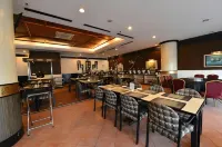 Emerald Puteri Hotel - breakfast