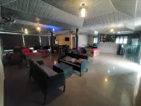 Big Apple Hotels - parking