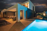 Tuscany Residence Aruba - Private Pools