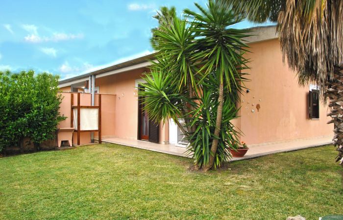 Villa Barbie Between Terracina and Sperlonga, 400 mt from Beach