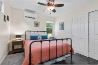 Secluded Guest House in Beautiful Setting - Bungalows
