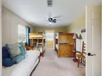 Waterfront Home With Kayak, View, Fire Pit & Wifi - Dog-friendly Hotel di Buchanan Dam
