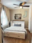 Fisherman’s Getaway with Sunset Views & Room for 11 - 3-stjärniga