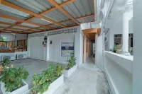 Gao Phala Beachfront Hostel - Homestays