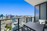Natiivo Building - Walkable to South Beach - We Host - Ocean View