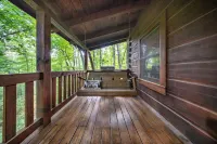 Cozy Cabin Escape 7Mins to Pigeon Forge Hot Tub - Condos