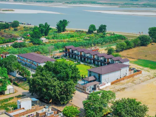 Aayovea Resort Ayodhya Near Ram Mandir & Saryu River - วิว