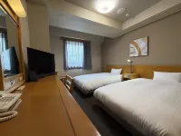 Hotel Route-Inn Tendo - parking