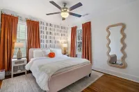 5BR Hot tub Pool Table Mins to Beale - Homestays