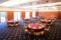 Okura Akademia Park Hotel - breakfast