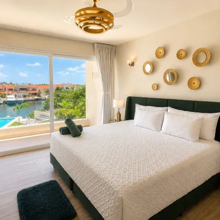 Marina view 3BR pool 7min walk to beach