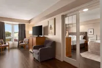 Royal Hotel West Edmonton, Trademark Collection by Wyndham - Phòng Gym
