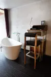 Backstage Boutique Spa Hotel - Hot Tub