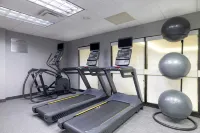 Courtyard Burlington Williston - Gym