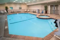 Delta Hotels Seattle Everett - Pools