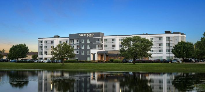 Courtyard Evansville East Hotels in Vanderburgh County