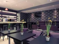 布魯塞爾中心米迪美居酒店 - 酒吧