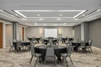 Hampton Inn & Suites by Hilton Downers Grove Chicago - parking