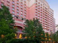 The Westin Riverwalk, San Antonio Hotels near Travis Park