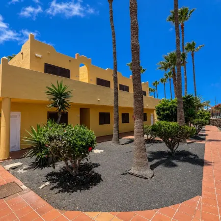 GuestReady - Renovated Retreat with Communal Pool