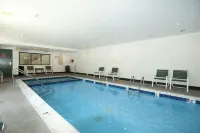 Gateway Mountain Lodge, A Vail Resorts Property - Pools