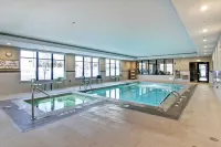 Home2 Suites by Hilton Edmonton South - Hot Tub