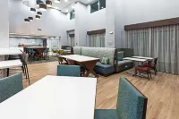 Hampton Inn & Suites by Hilton Canyon - 2-Star