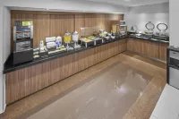 City Express by Marriott Torreón - breakfast
