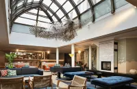 Hotel St. George Helsinki - Airport Shuttle