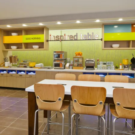 Home2 Suites by Hilton West Bloomfield Detroit